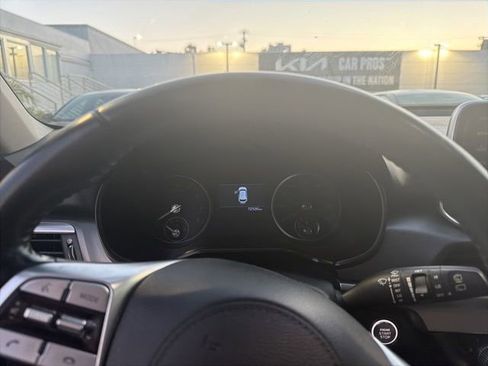Used 2020 Kia Telluride S FWD image 7
