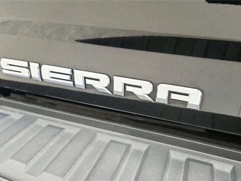 Used 2017 GMC Sierra 1500 Denali AWD/4WD image 17