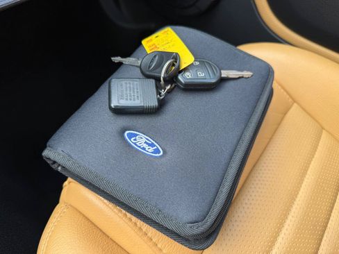 Used 2007 Ford Mustang GT Premium RWD image 48