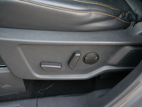 Used 2022 Ford Bronco Badlands image 19