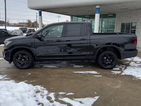 New 2026 Honda Ridgeline Black Edition image 2