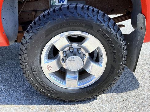 Used 2004 Ford F250 Harley-Davidson AWD/4WD image 21