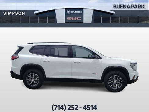 Used 2026 GMC Acadia AT4 w/ Luxury Package AWD/4WD image 9