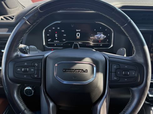 Used 2024 GMC Sierra 1500 Denali Ultimate image 21