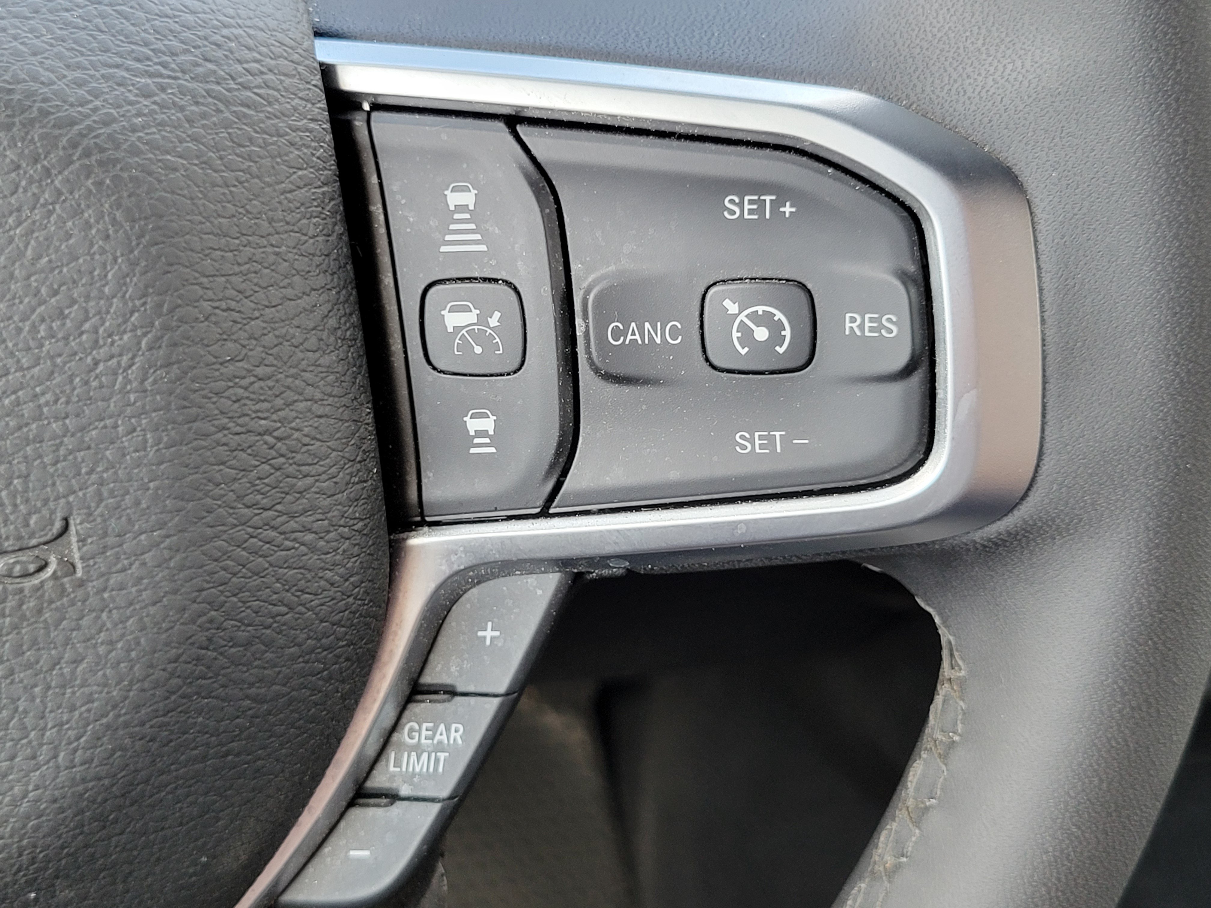 Used 2026 RAM 2500 Big Horn AWD/4WD image 12