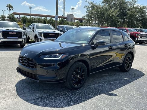 Used 2024 Honda HR-V Sport image 9
