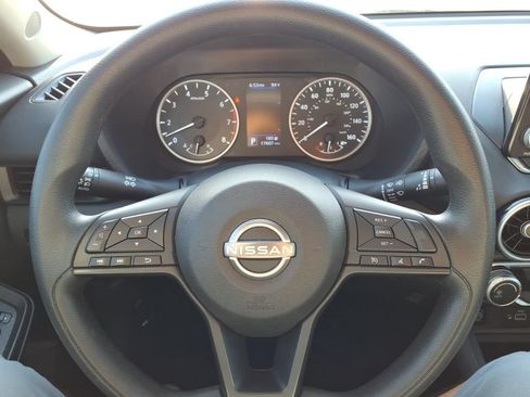 Used 2024 Nissan Sentra S FWD image 14