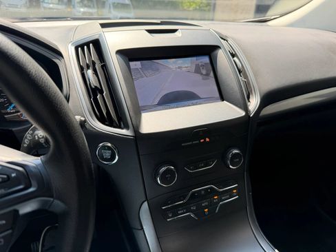 Used 2020 Ford Edge SE AWD/4WD image 35