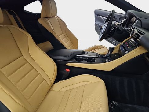 Used 2019 Lexus RC 350 AWD w/ Premium Package image 10
