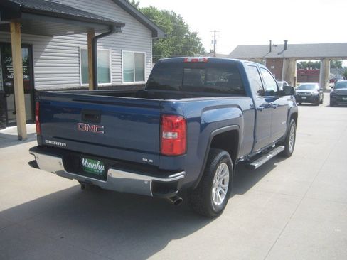 Used 2018 GMC Sierra 1500 SLE w/ SLE Value Package AWD/4WD image 8