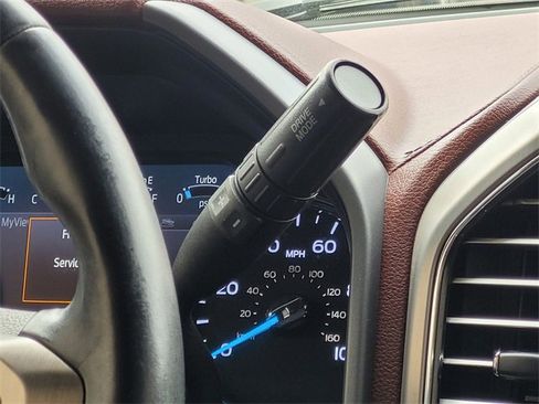 Used 2021 Ford F250 Platinum image 16