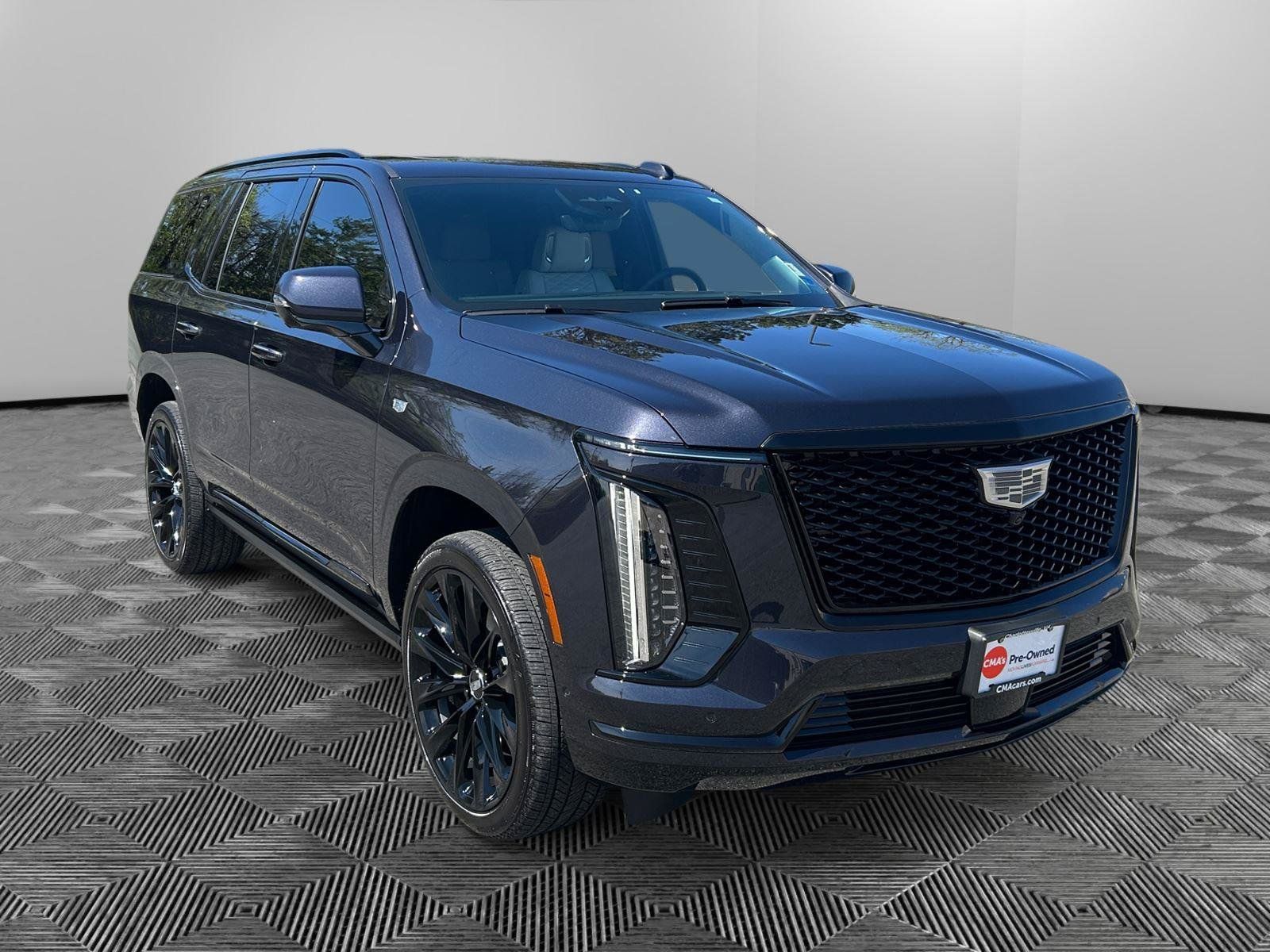 Certified 2025 Cadillac Escalade Sport Platinum w/ LPO, ONYX Package AWD/4WD image 7