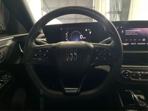 Used 2024 Buick Envista Preferred image 21