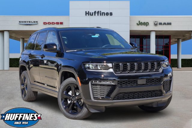New 2027 Jeep Grand Cherokee Limited RWD image 1