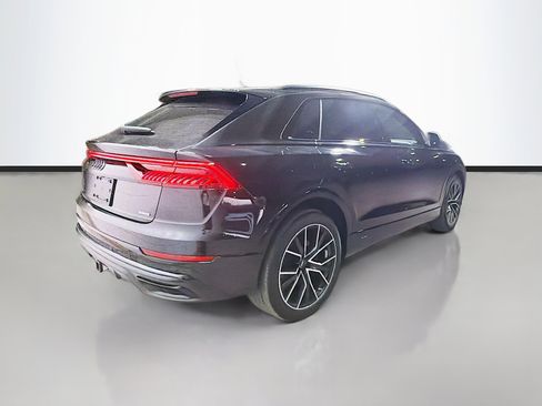 Used 2023 Audi Q8 Prestige image 4
