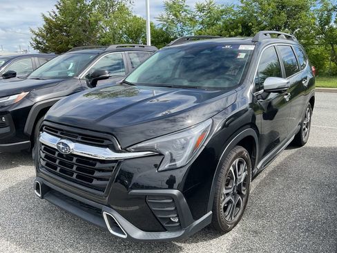 Used 2023 Subaru Ascent Touring AWD/4WD image 4