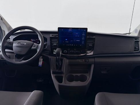 Used 2024 Ford Transit 350 XLT image 12