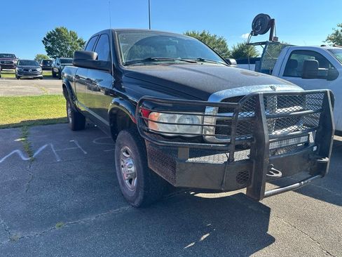 Used 2005 Dodge Ram 2500 Truck SLT w/ Trailer Tow Group AWD/4WD image 2