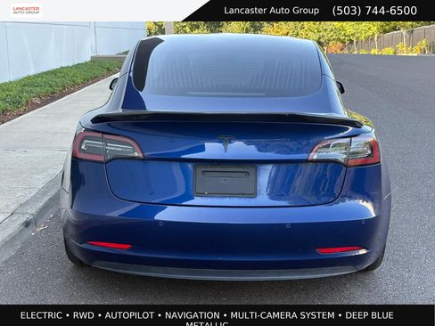 Used 2020 Tesla Model 3 Standard Range Plus RWD image 5