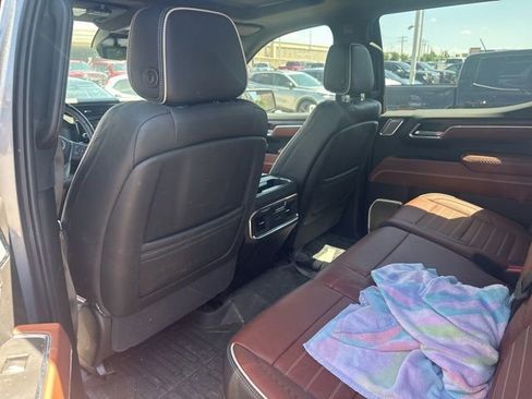 Used 2025 GMC Sierra 1500 Denali Ultimate AWD/4WD image 8
