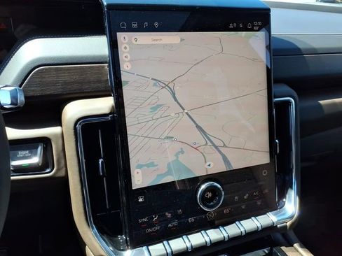 New 2026 GMC Yukon XL Denali Ultimate AWD/4WD image 26