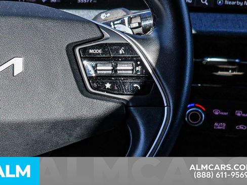 Used 2022 Kia EV6 Wind image 32