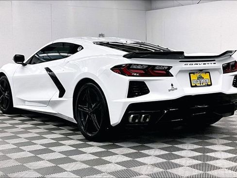 Used 2026 Chevrolet Corvette Stingray Coupe w/ Battery Protection Package RWD image 3