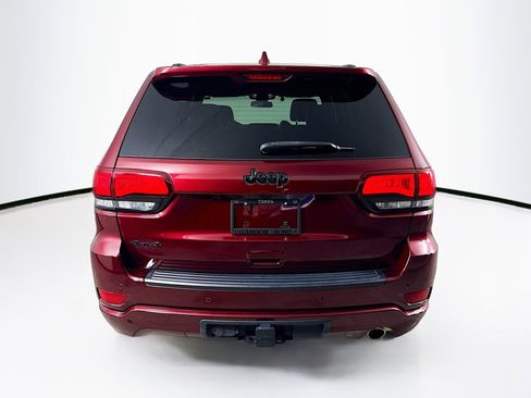 Used 2021 Jeep Grand Cherokee Laredo X image 30