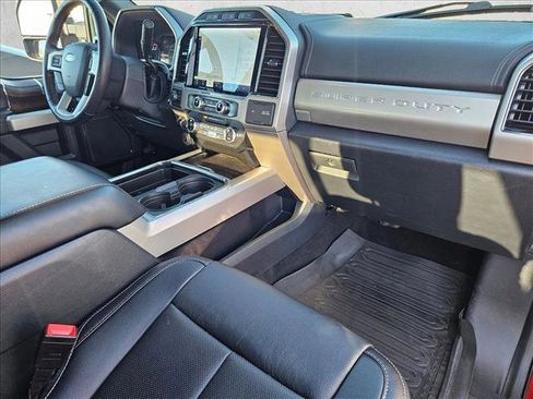 Used 2022 Ford F350 Lariat w/ Tremor Off-Road Package image 29