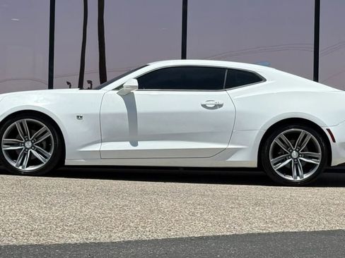 Used 2017 Chevrolet Camaro LT w/ RS Package RWD image 5