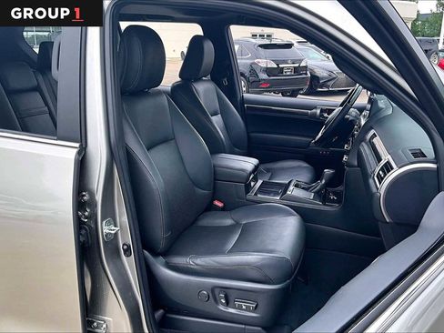 Certified 2023 Lexus GX 460 Luxury w/ Accessory Package AWD/4WD image 8