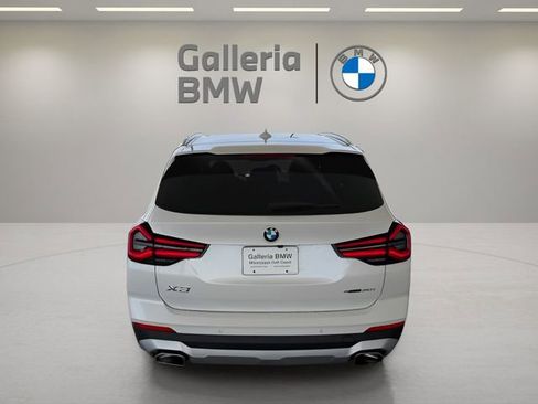 Used 2023 BMW X3 sDrive30i w/ Premium Package w/ZPA image 9