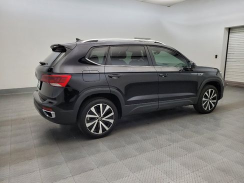 Used 2024 Volkswagen Taos SE FWD image 10