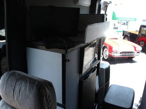 Used 2019 Nissan NV 3500 SL w/ Navigation Package RWD image 24