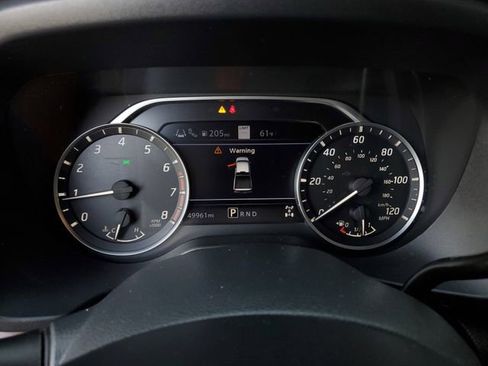 Used 2021 Nissan Titan Platinum Reserve w/ Moonroof Package image 32