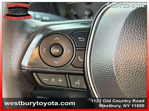 Used 2024 Toyota Corolla SE w/ SE Premium Package FWD image 22