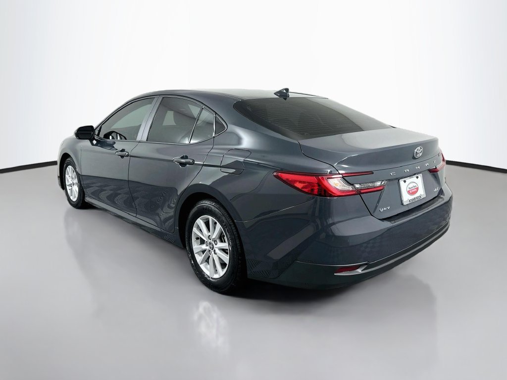 Used 2026 Toyota Camry LE w/ Convenience Package FWD image 7