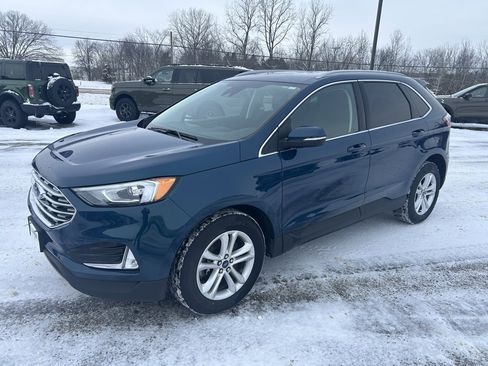 Used 2020 Ford Edge SEL w/ Convenience Package image 3