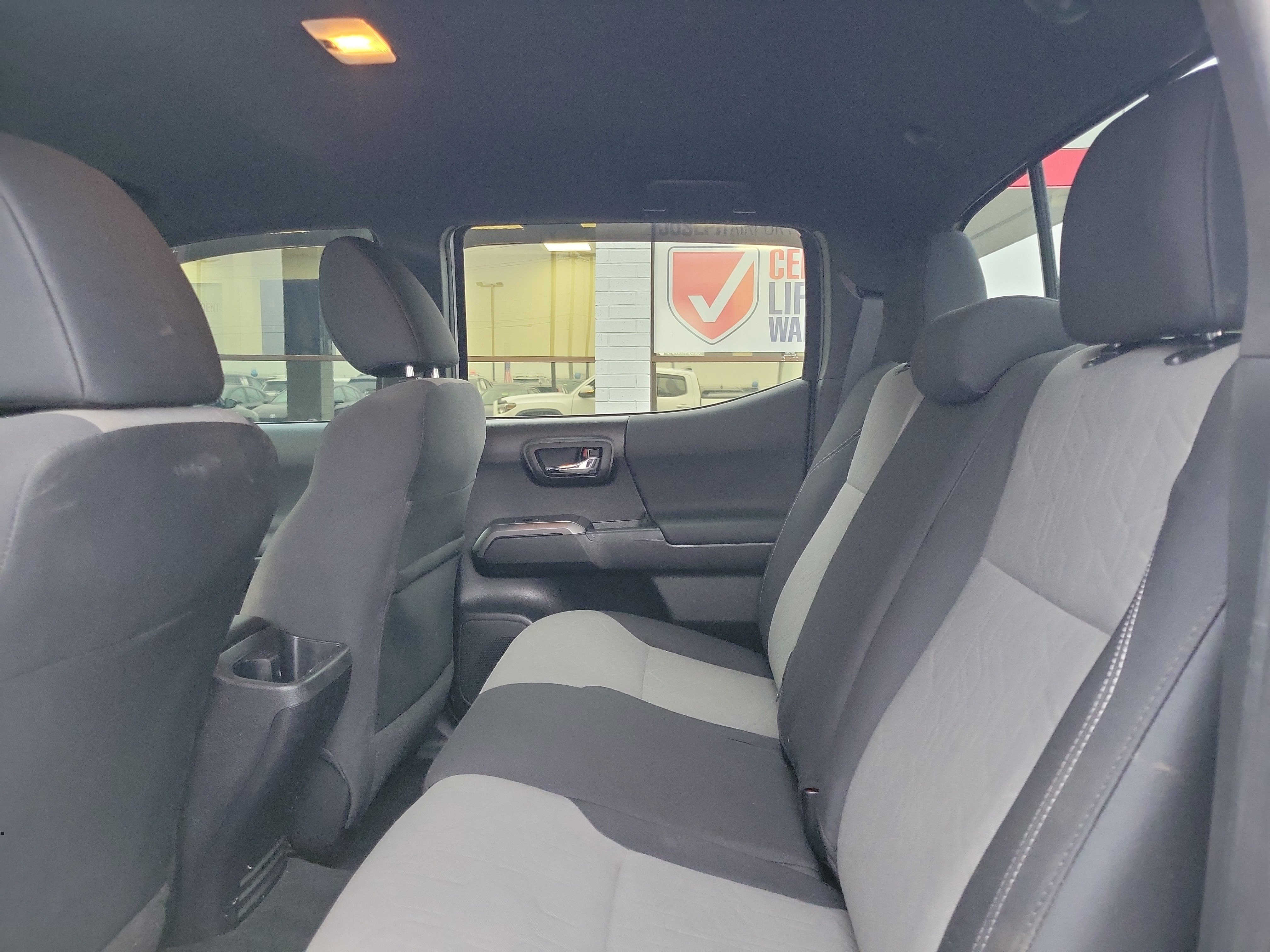 Used 2021 Toyota Tacoma TRD Off-Road AWD/4WD image 11