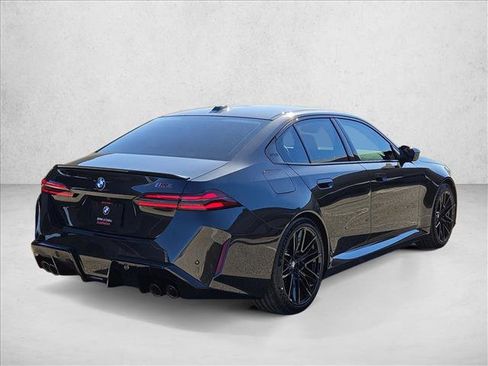 New 2026 BMW M5 w/ Carbon Package image 2