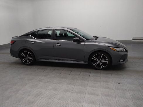 Used 2021 Nissan Sentra SR FWD image 11