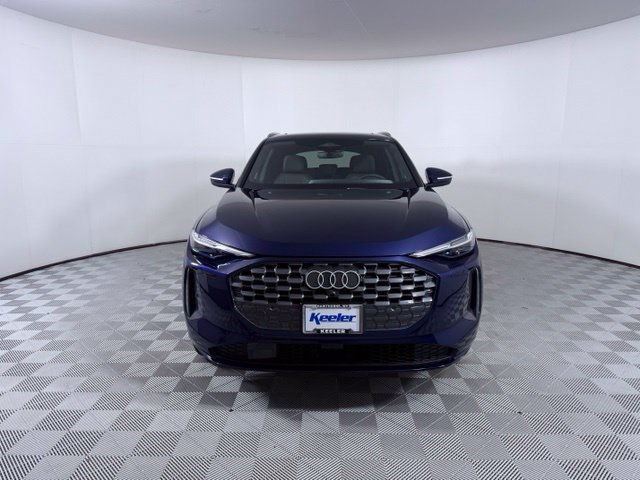 Certified 2025 Audi Q5 Premium w/ Premium Plus AWD/4WD image 2