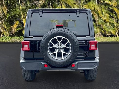 Used 2024 Jeep Wrangler Unlimited Sport AWD/4WD image 6
