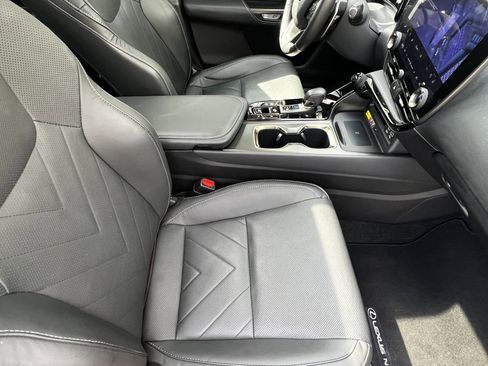 Used 2023 Lexus NX 350h AWD image 42