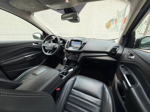 Used 2019 Ford Escape SEL AWD/4WD image 16
