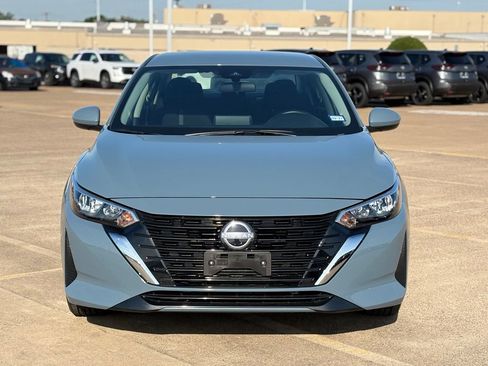 Certified 2025 Nissan Sentra SV FWD image 4