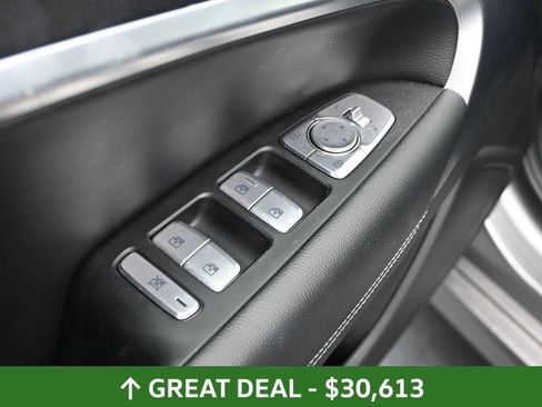 Used 2025 Genesis G70 2.5T AWD/4WD image 20