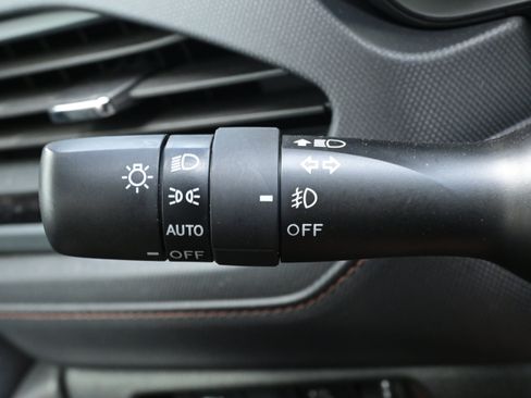 Used 2025 Subaru Forester Touring AWD/4WD image 30