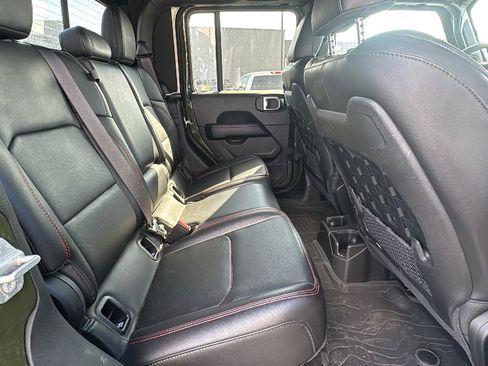 Certified 2022 Jeep Gladiator Rubicon w/ LED Lighting Group image 26