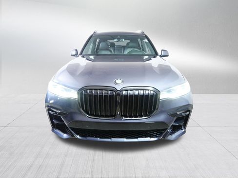 Used 2020 BMW X7 M50i w/ Dynamic Handling Package AWD/4WD image 2